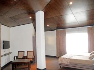 Hotel The Corner Nainital Exterior foto